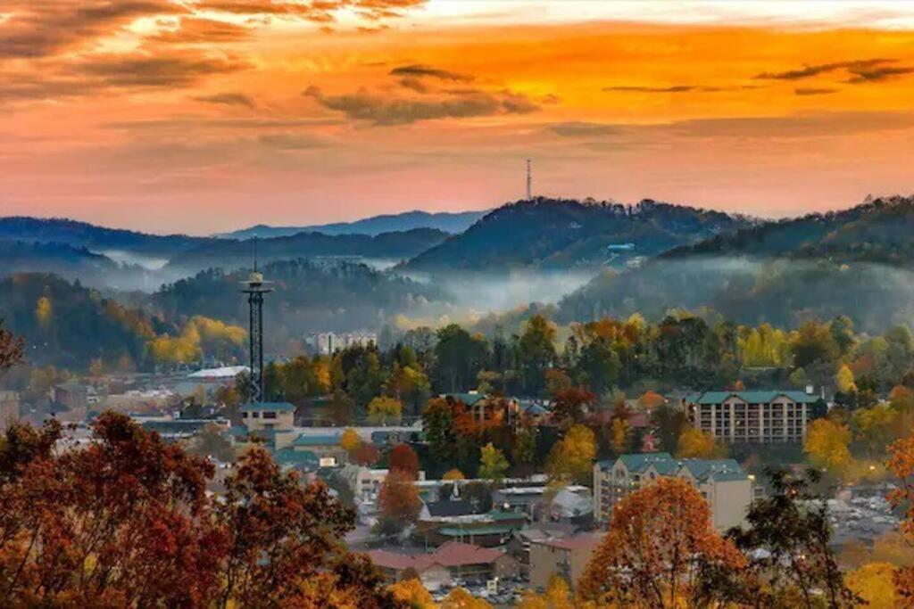Breathtaking Views Of The Smokies, 3 Mins To Gatlinburg Villa Eksteriør billede