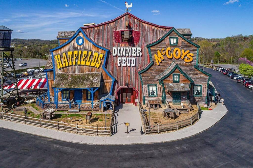 Breathtaking Views Of The Smokies, 3 Mins To Gatlinburg Villa Eksteriør billede