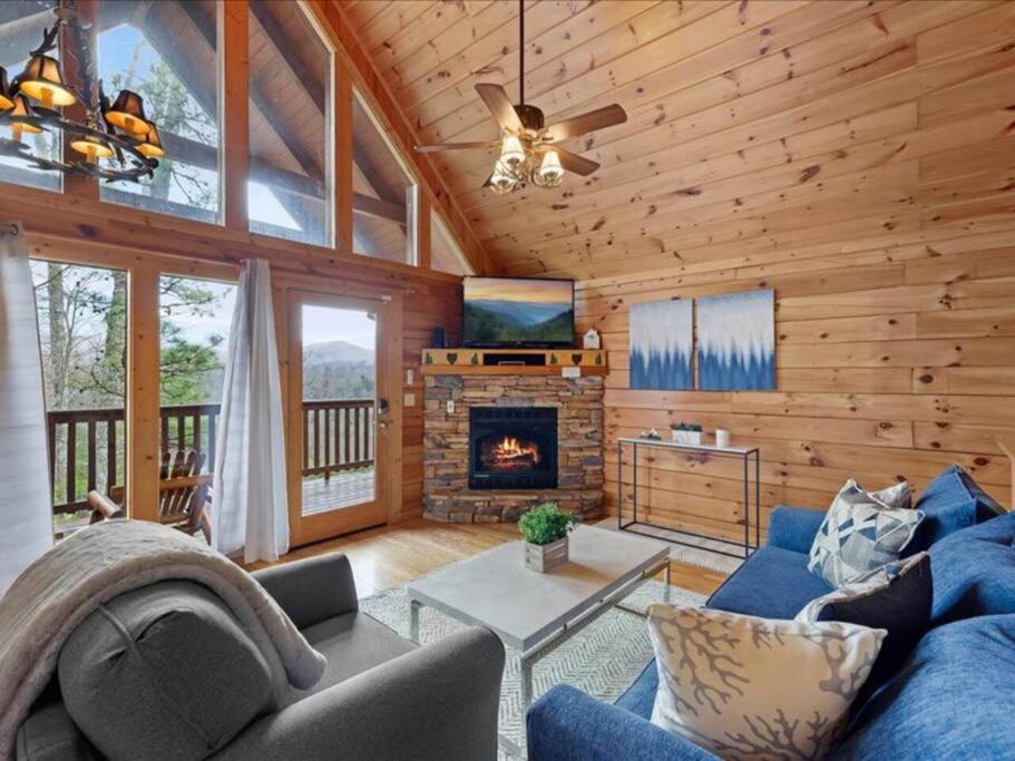 Breathtaking Views Of The Smokies, 3 Mins To Gatlinburg Villa Eksteriør billede